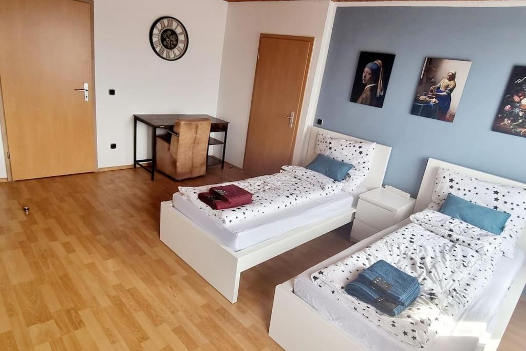 Schoene, Gemuetliche Wohnung, Voll Ausgestattet Βούρπεταλ Εξωτερικό φωτογραφία